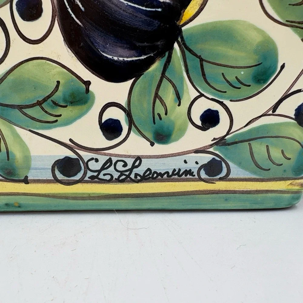 Leoncini‎ Italy Hand Painted Ceramic Canister Set San Gimignano Fruit Cork Lid